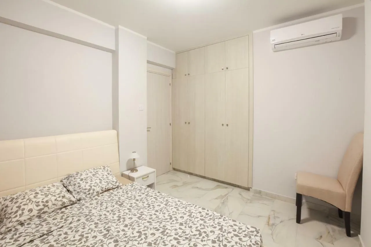 Apart Milton Apartment Larnaca