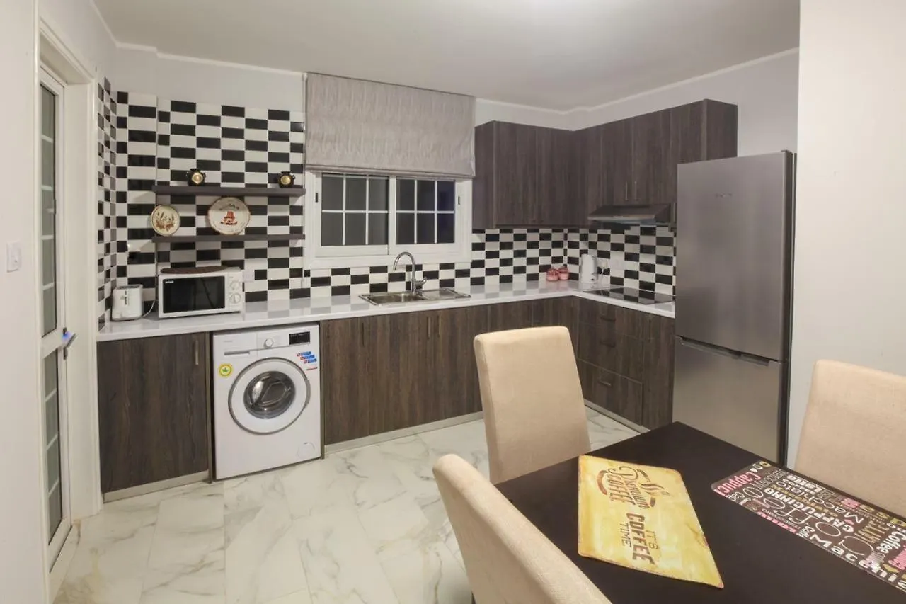 Apart Milton Apartment Larnaca 0*,  Cyprus
